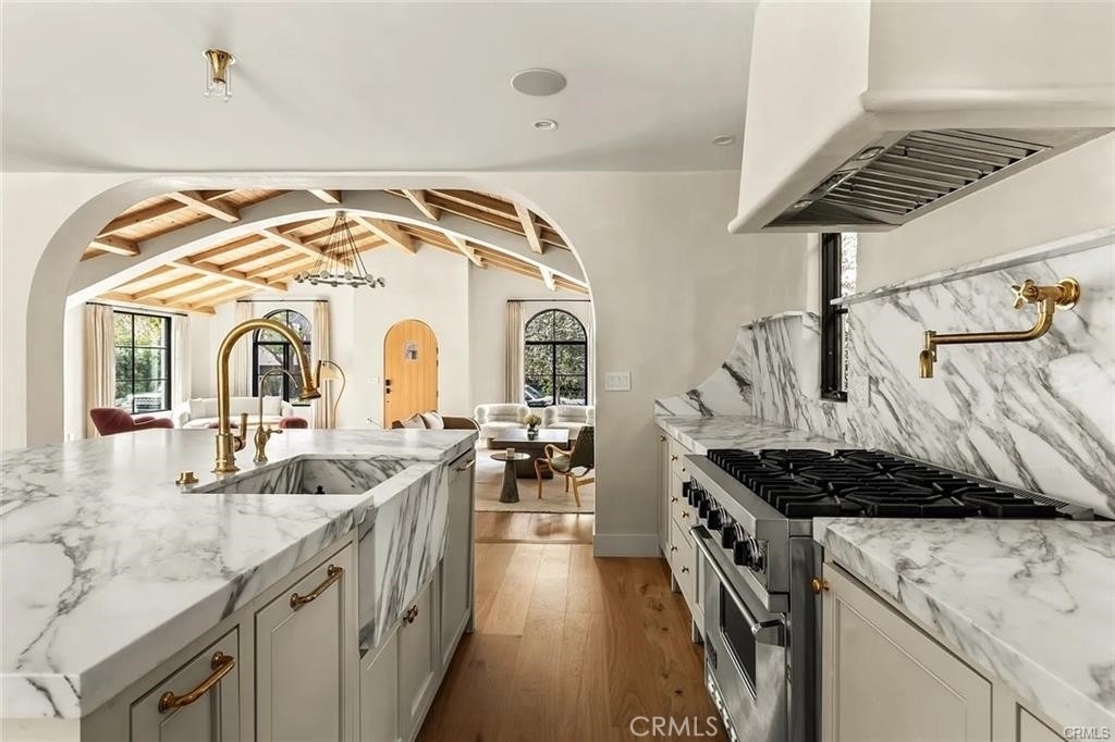 738 San Lorenzo - Photo 12