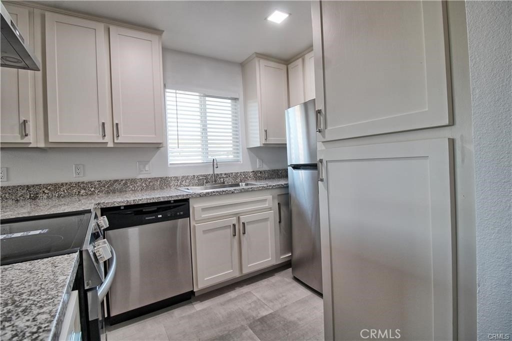 1278 Vista Serena Avenue - Photo 7