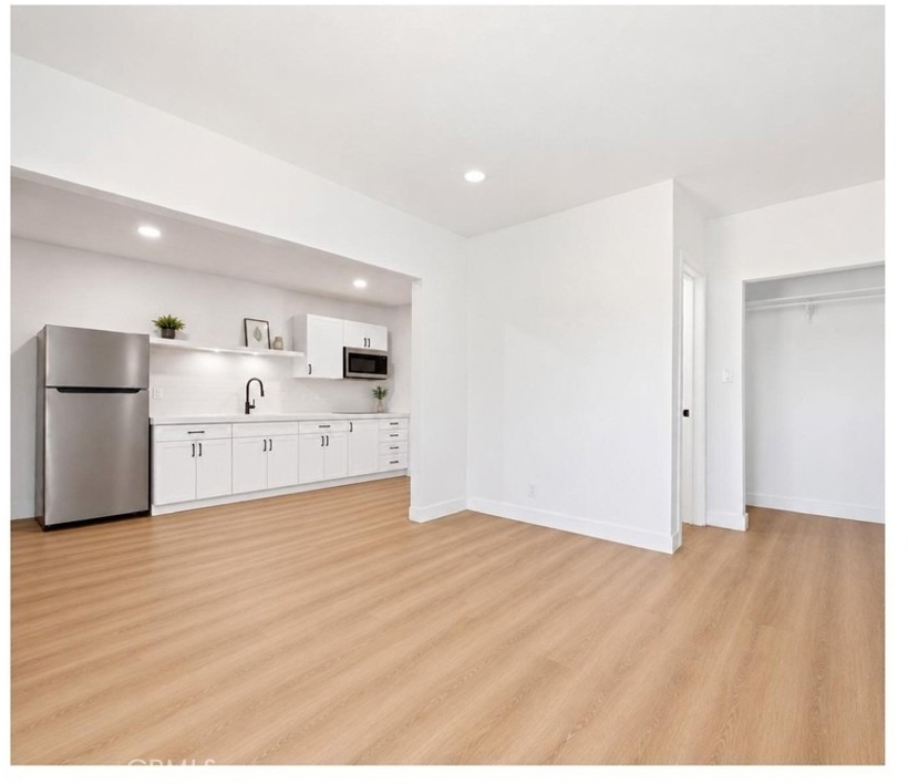 7629 Arcola - Photo 6