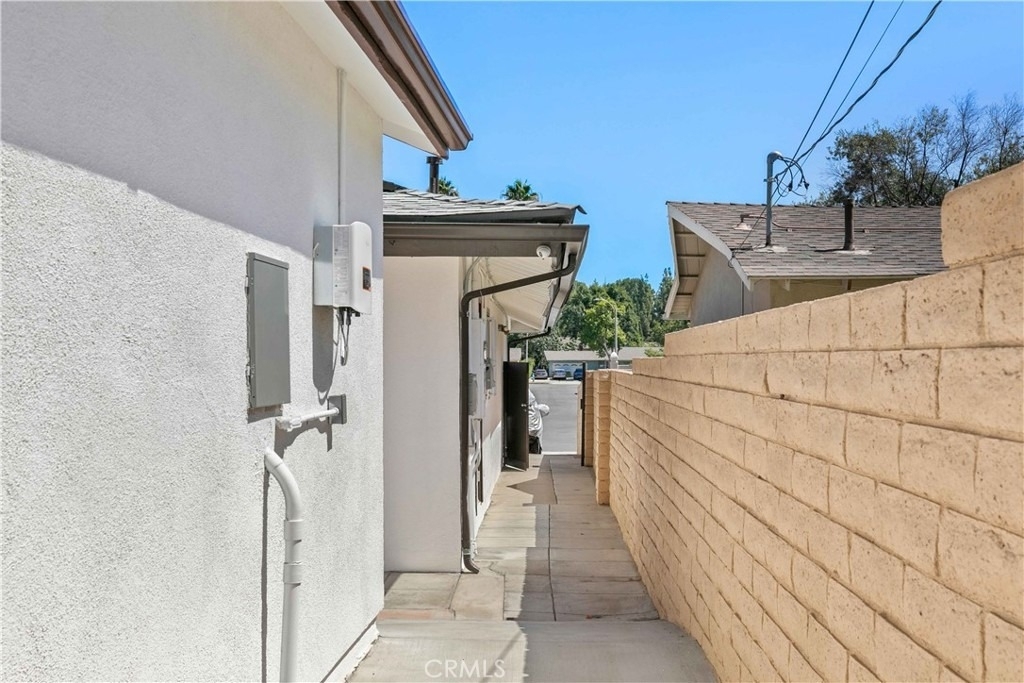 22737 Rodax - Photo 25
