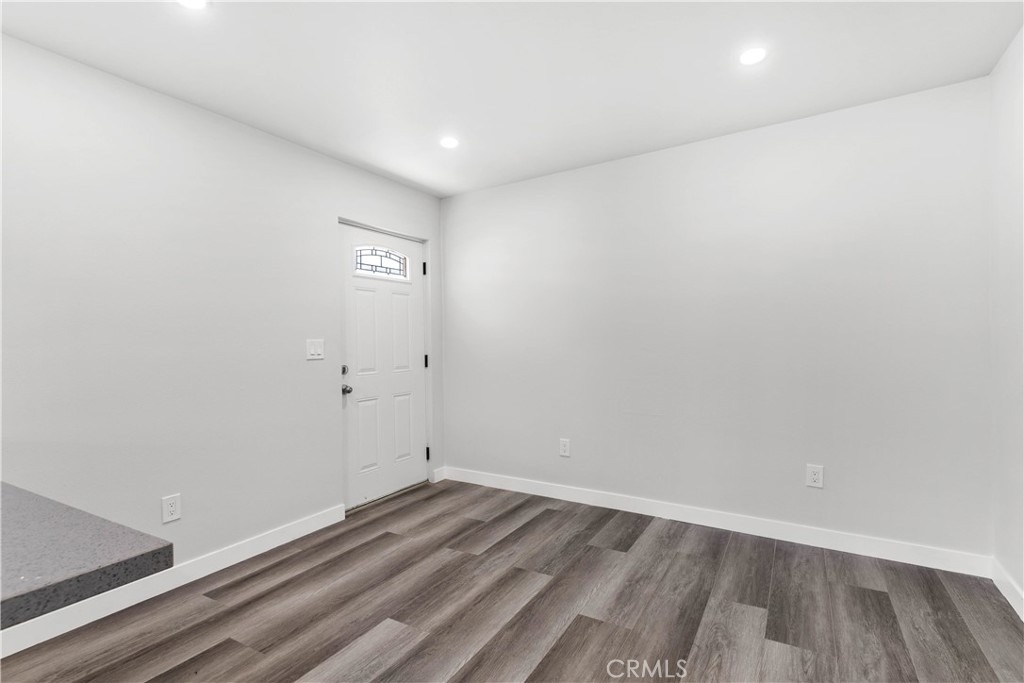 22737 Rodax - Photo 2
