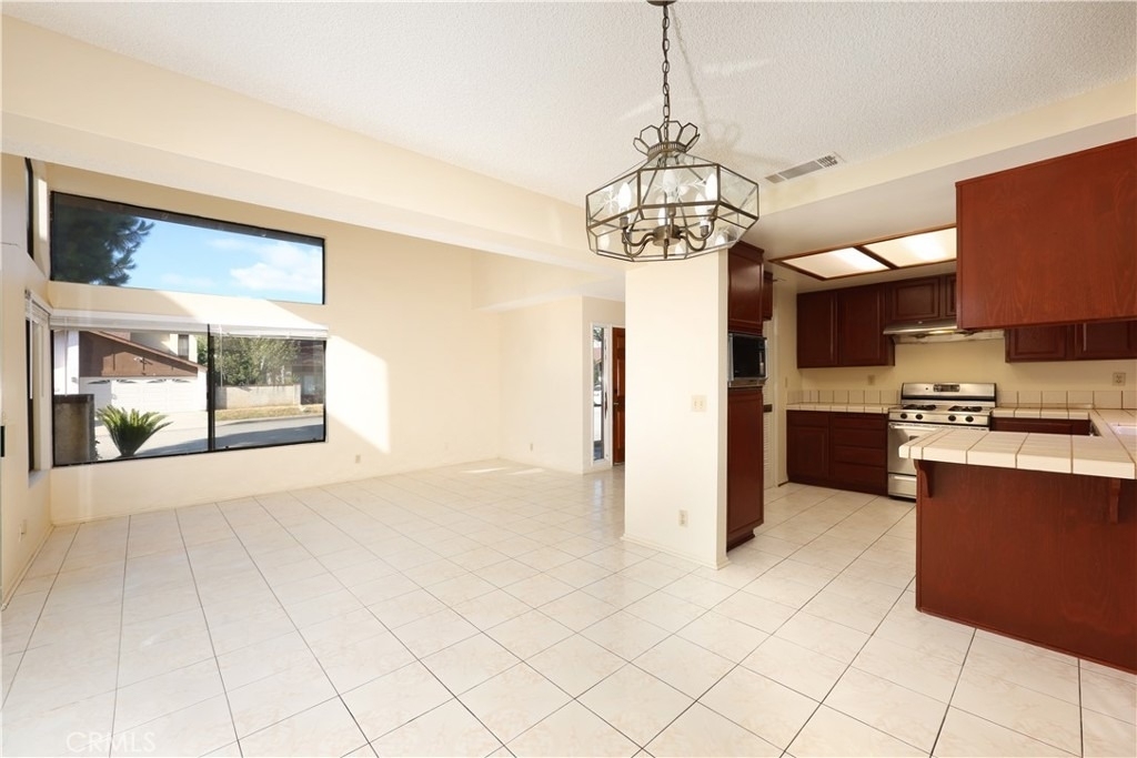 11251 Frankmont Court - Photo 5