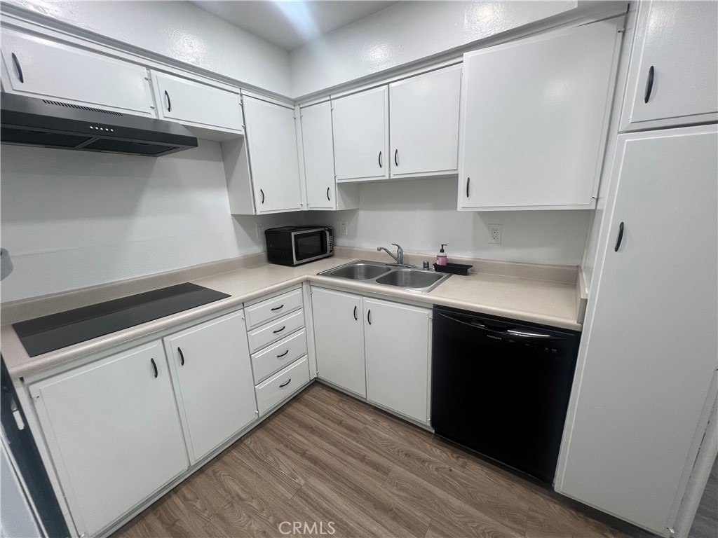 1341 Cameo Lane - Photo 1