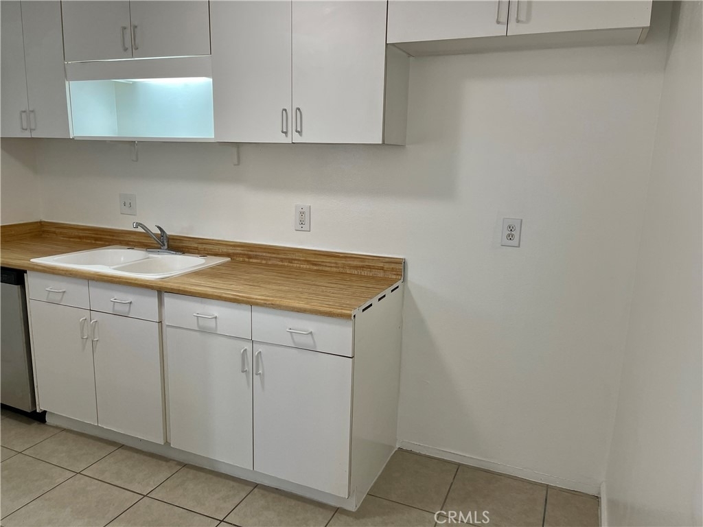 2064 Evergreen Street - Photo 4