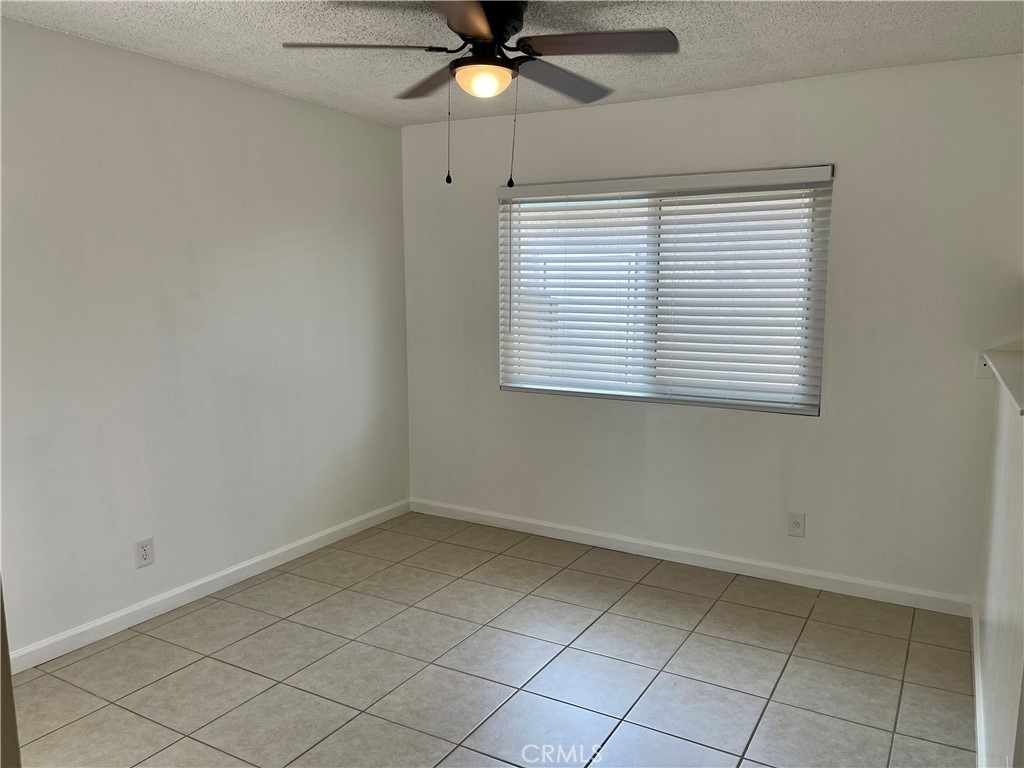 2064 Evergreen Street - Photo 6