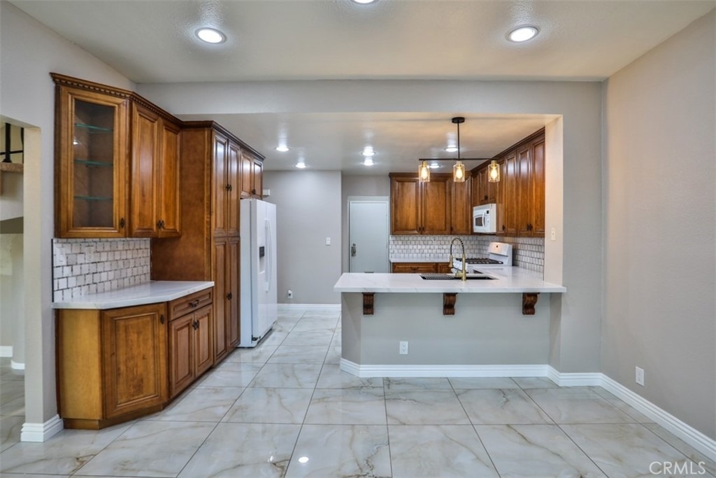 176 Calle Renata - Photo 32