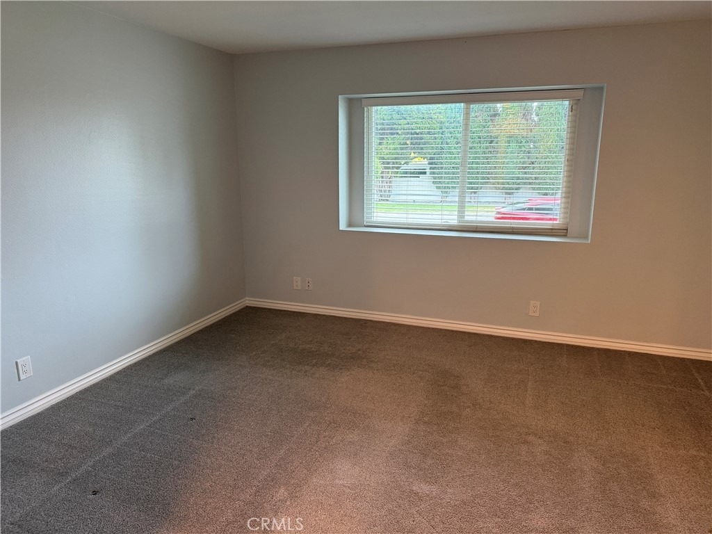 511 Mariposa Avenue - Photo 15