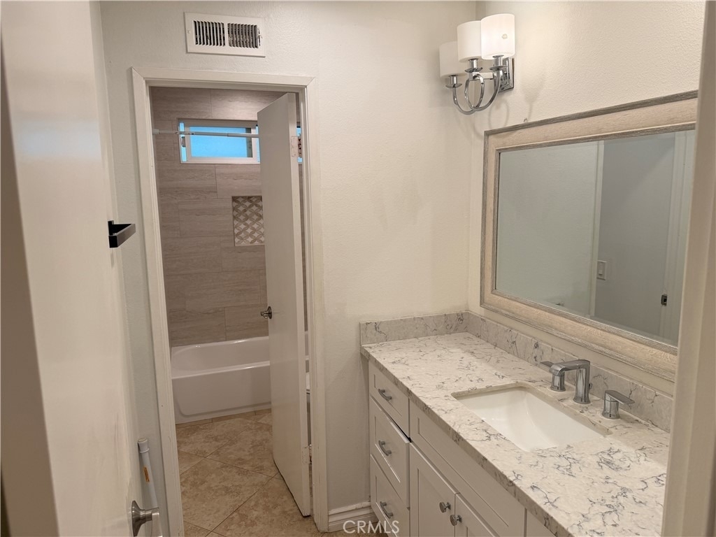 511 Mariposa Avenue - Photo 10