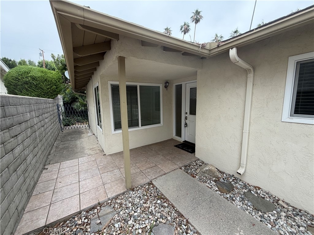 511 Mariposa Avenue - Photo 20
