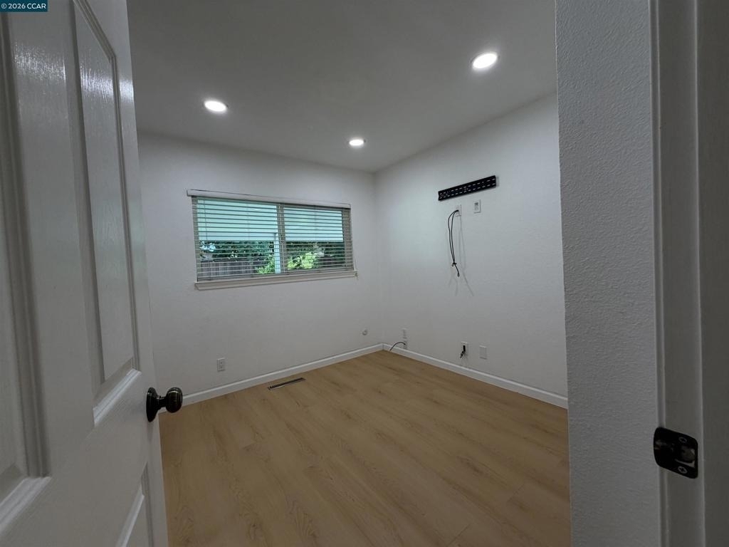 397 Ann Ct - Photo 10