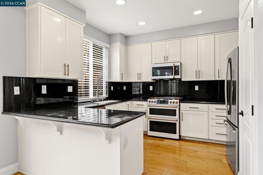 3927 Hidden Grove Ln - Photo 0