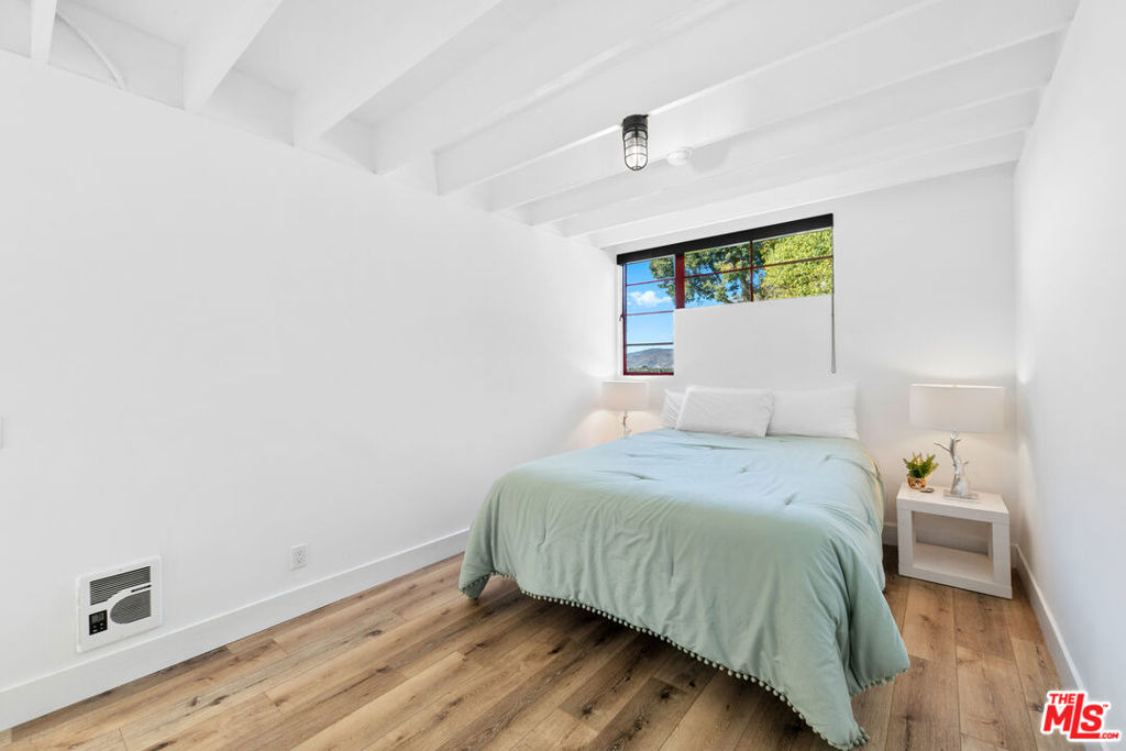 29235 Heathercliff Road - Photo 9