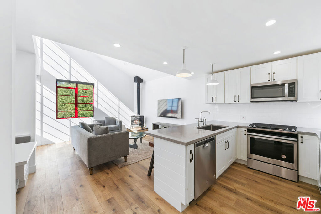 29235 Heathercliff Road - Photo 13