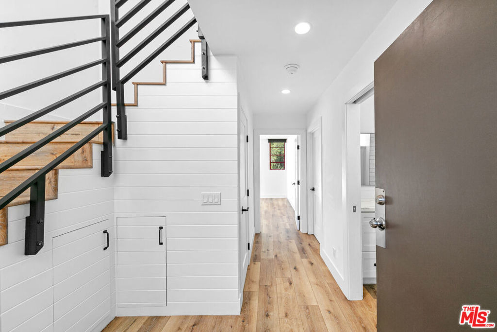 29235 Heathercliff Road - Photo 6