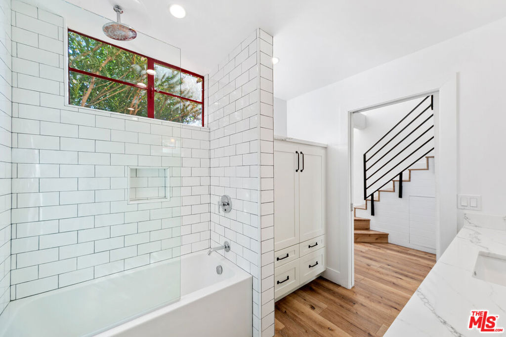 29235 Heathercliff Road - Photo 10