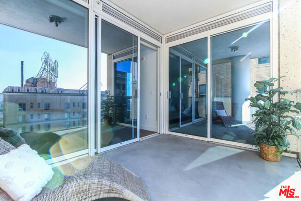 6250 Hollywood Boulevard - Photo 29