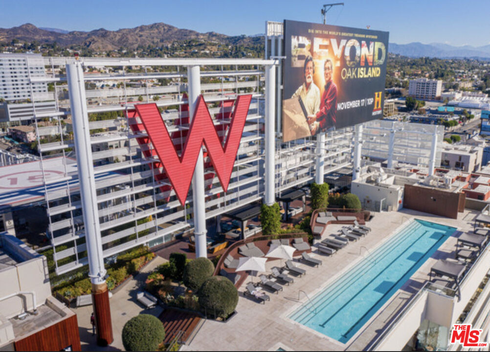 6250 Hollywood Boulevard - Photo 1