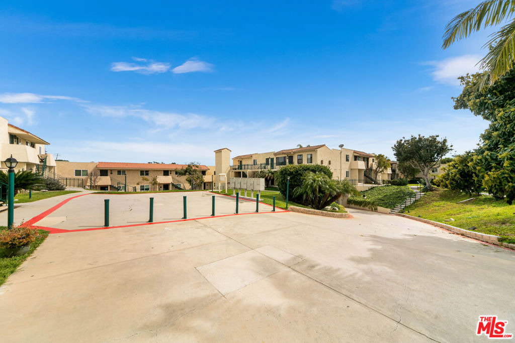 6481 Kanan Dume Road - Photo 24