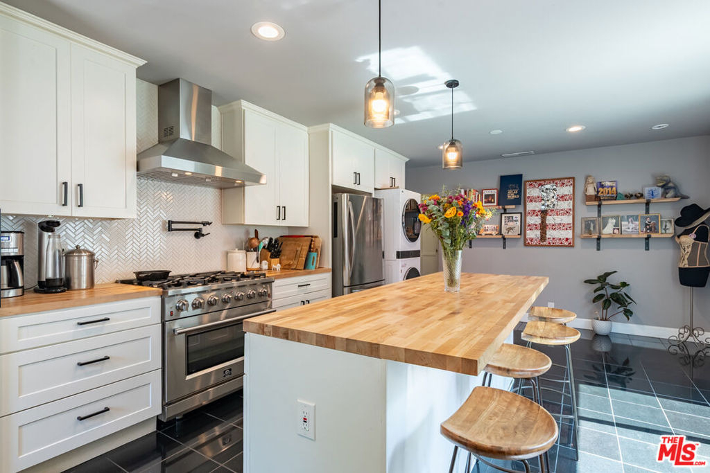 6601 Rubio Avenue - Photo 7