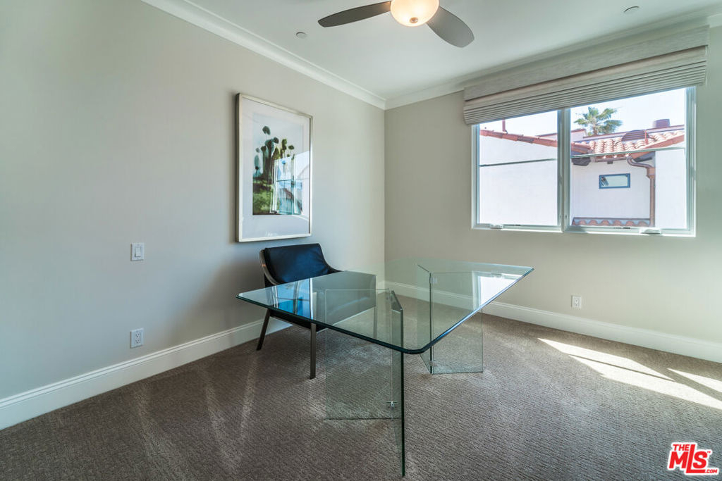 812 S Catalina Avenue - Photo 11