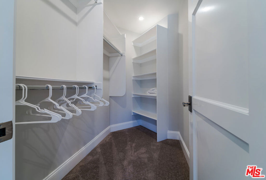 812 S Catalina Avenue - Photo 13