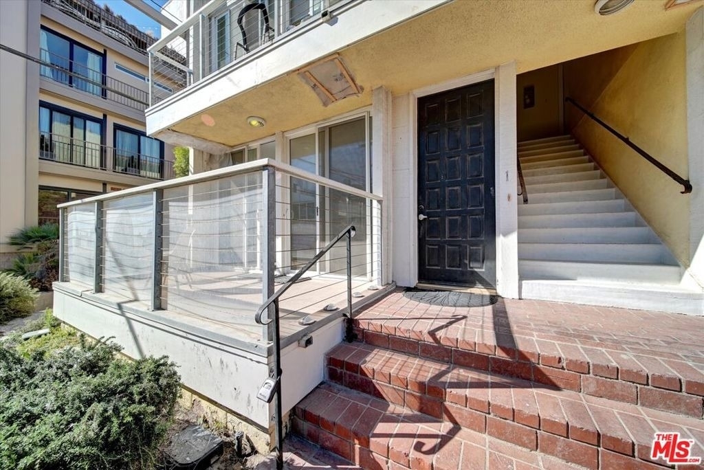 15 Spinnaker Street - Photo 2