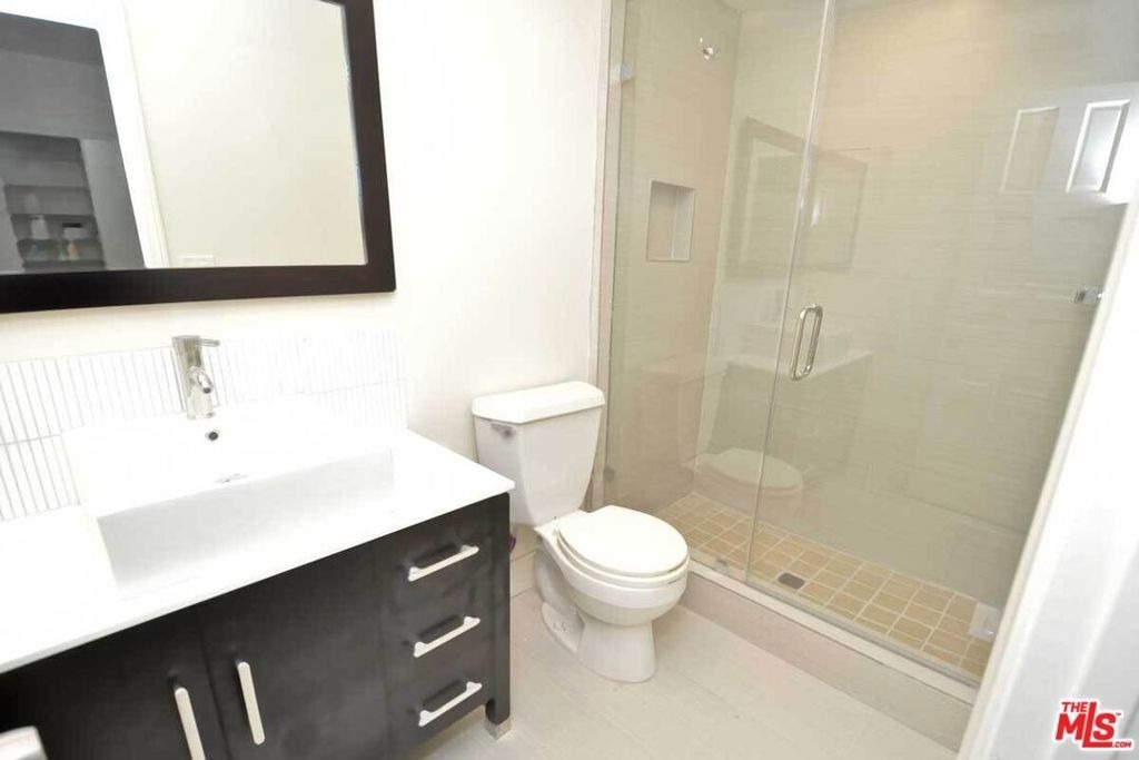 1138 20th Street - Photo 11