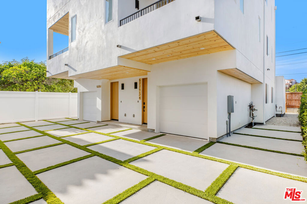 5225 W 20th Street - Photo 20