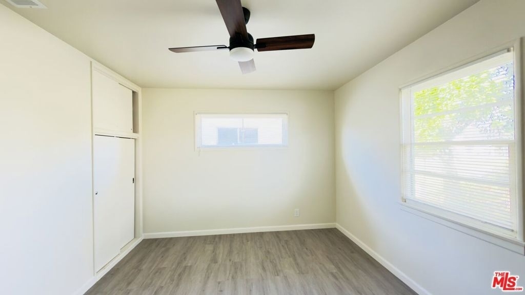6403 Barela Avenue - Photo 10