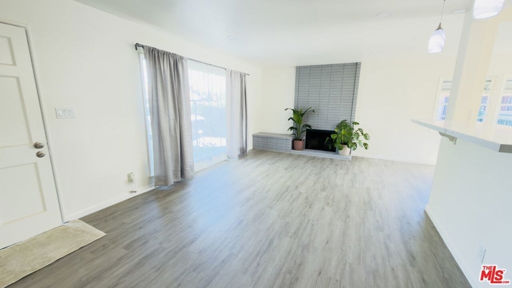 6403 Barela Avenue - Photo 1