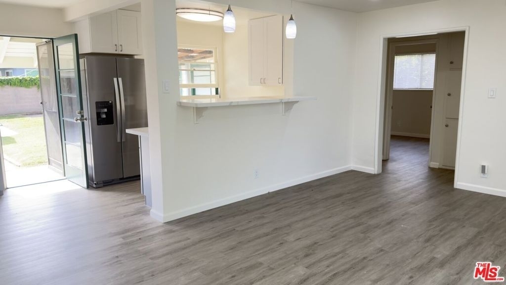 6403 Barela Avenue - Photo 5