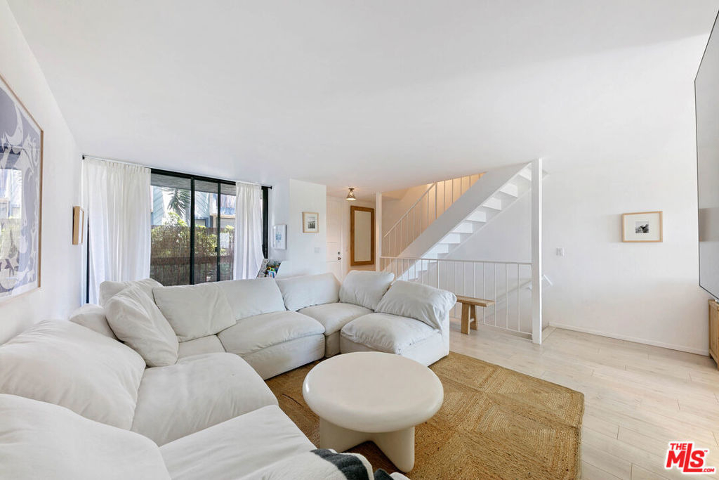 29239 Heathercliff Road - Photo 4