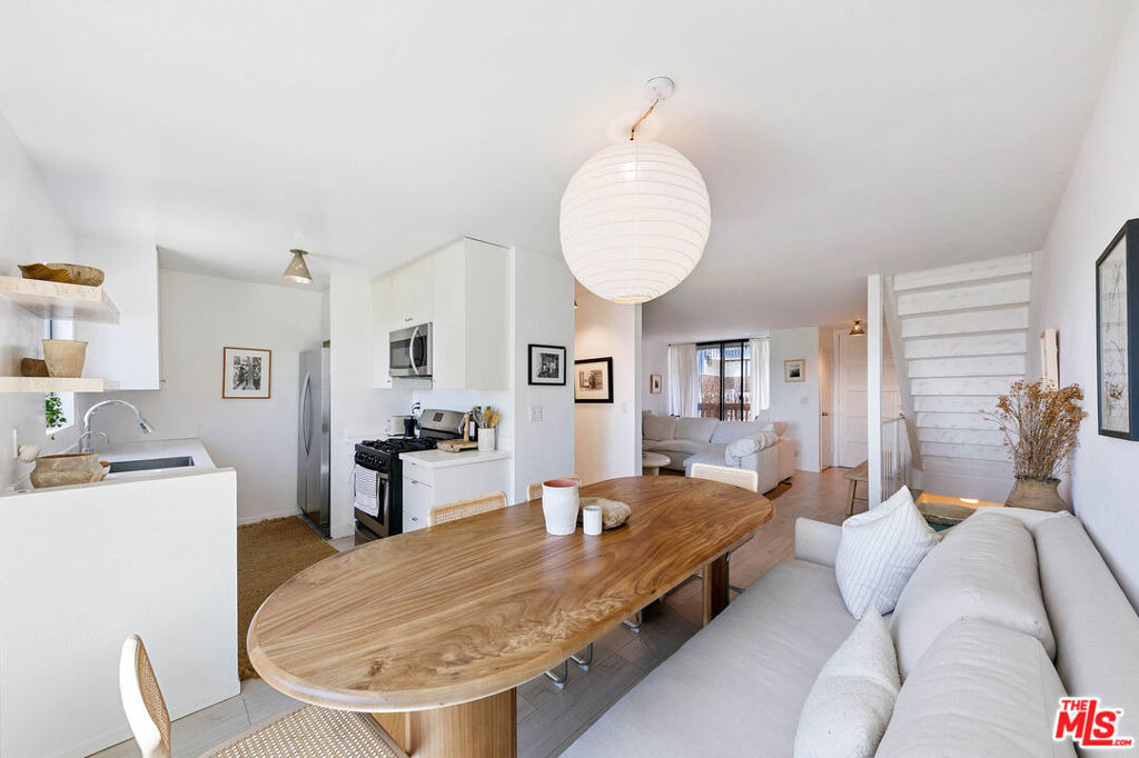 29239 Heathercliff Road - Photo 2