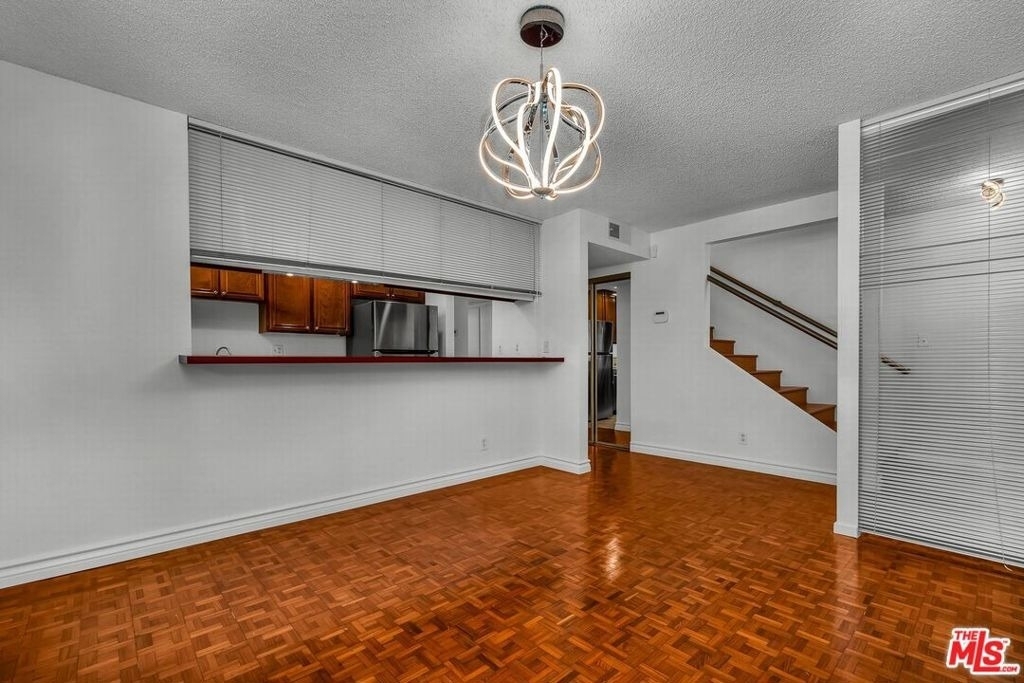 938 5th Street - Photo 3