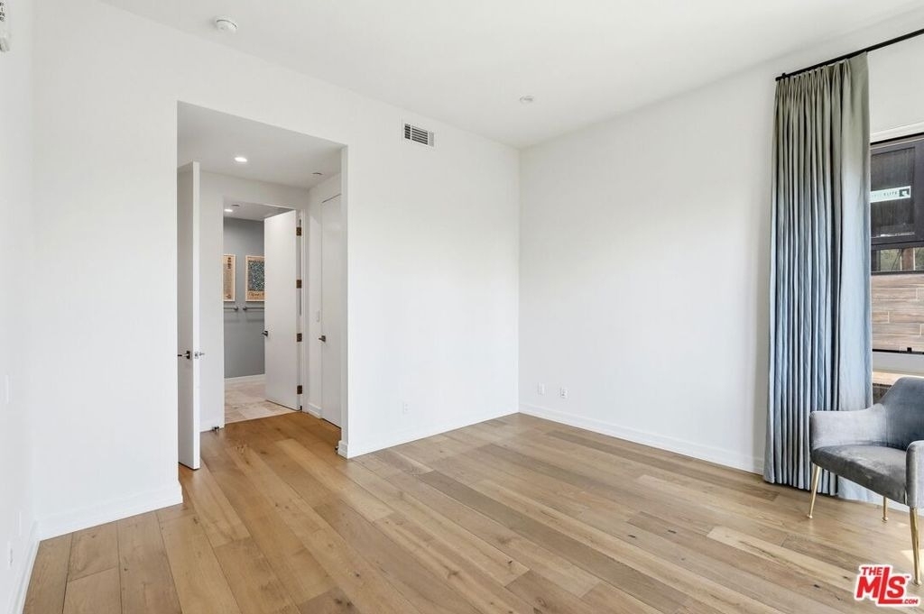 1041 N Spaulding Avenue - Photo 28