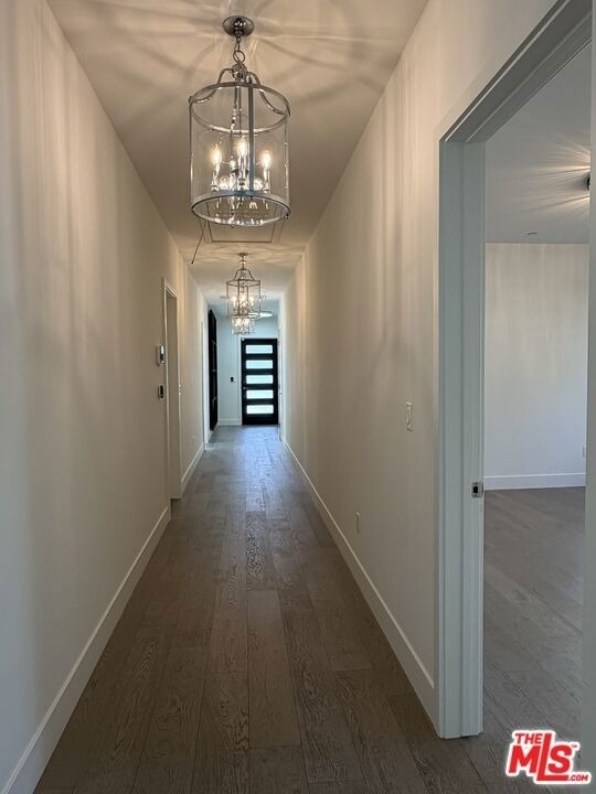 15122 Morrison Street - Photo 8