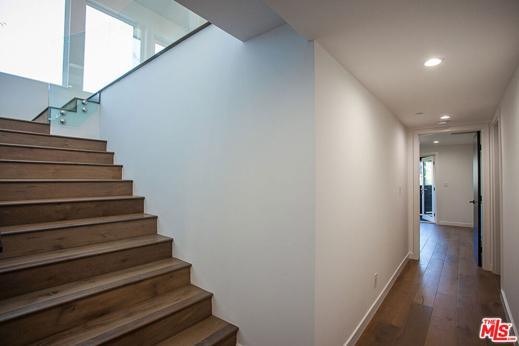 3751 Multiview Drive - Photo 50