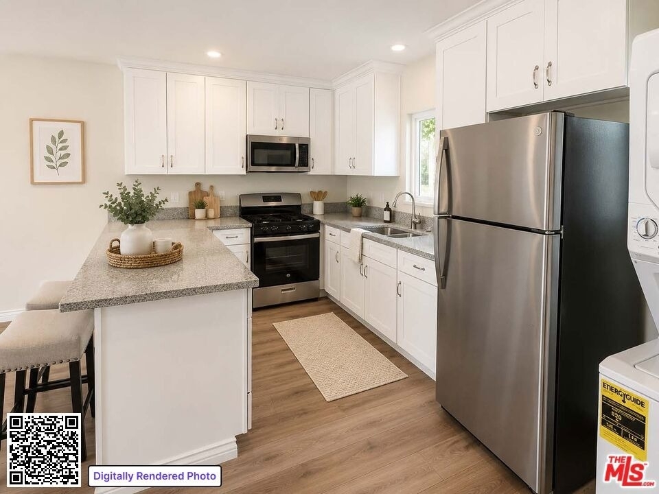 4049 Halldale Avenue - Photo 4