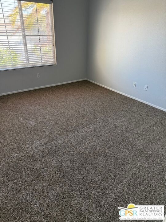 64224 Silver Star Avenue - Photo 6