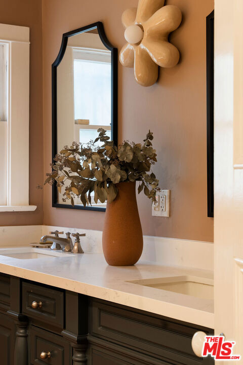127 N Gower Street - Photo 20