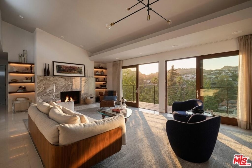 2035 De Mille Drive - Photo 8