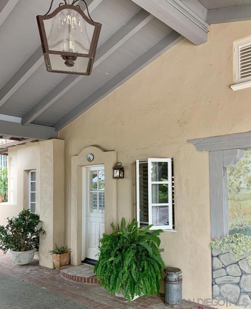 5505 Codorniz (gate House) - Photo 3