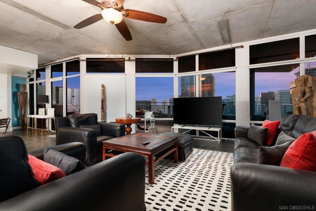 1080 Park Blvd - Photo 26