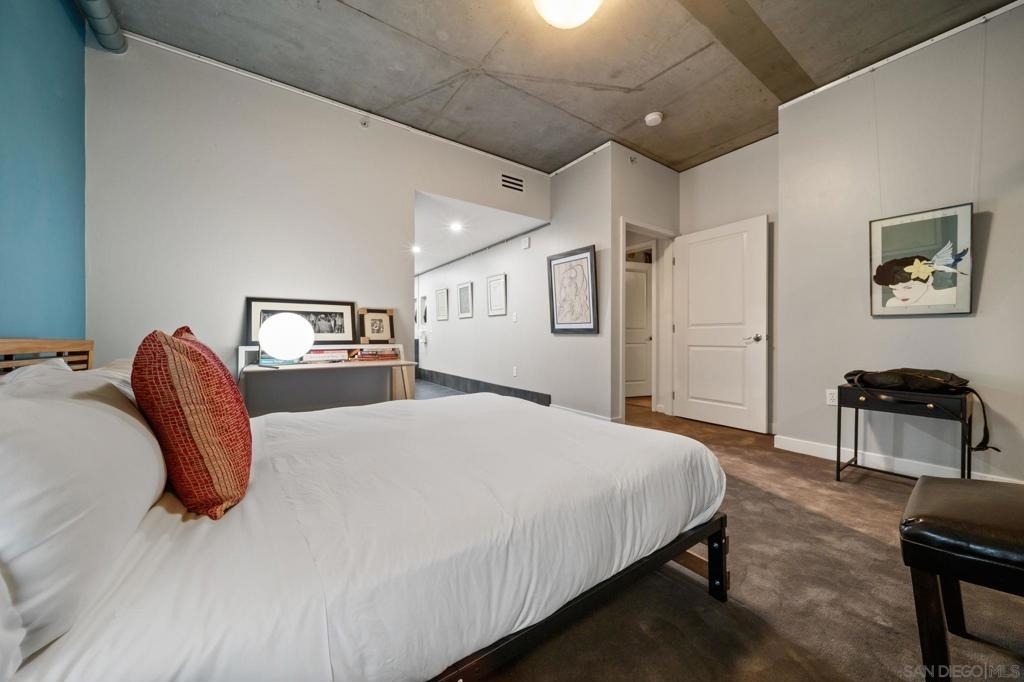 1080 Park Blvd - Photo 11