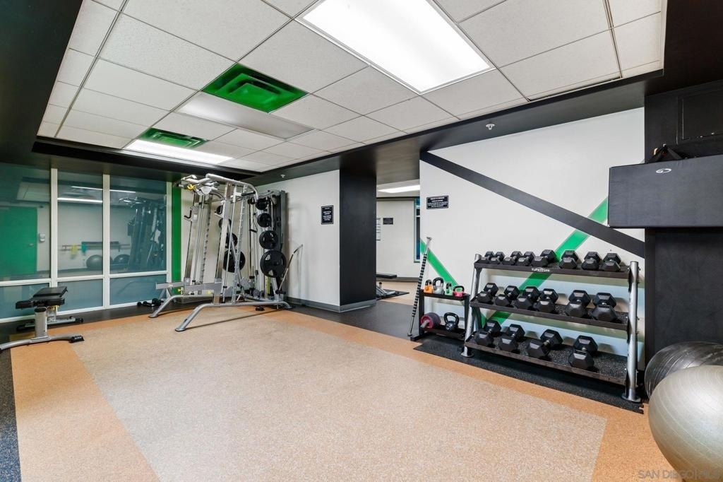 1080 Park Blvd - Photo 40