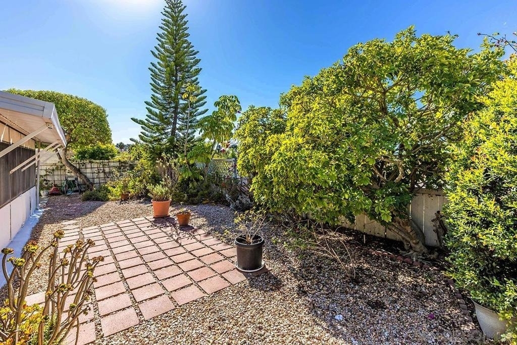 8733 Elford Ct - Photo 26