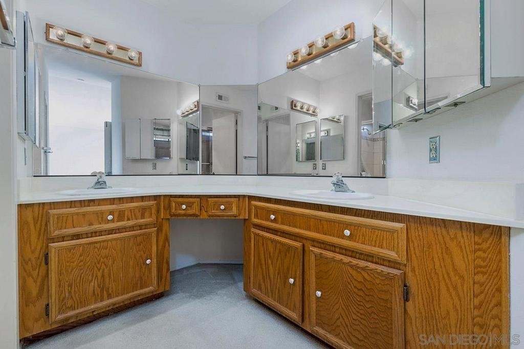 8733 Elford Ct - Photo 24
