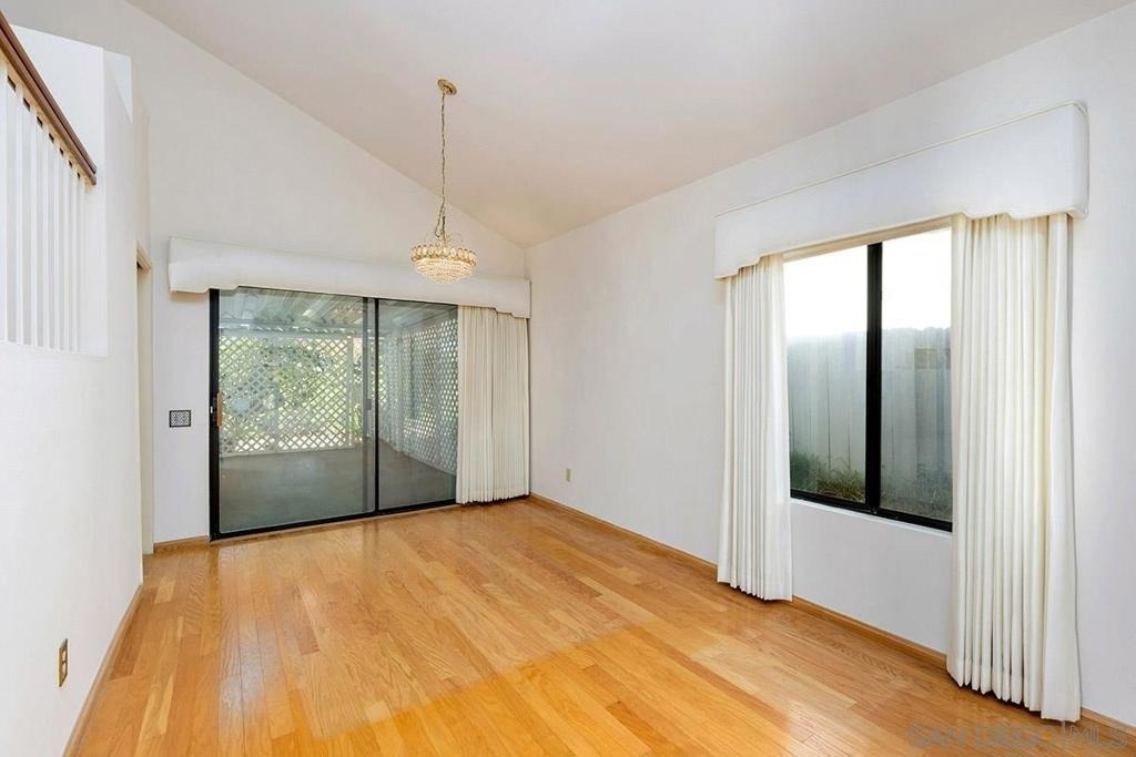 8733 Elford Ct - Photo 7
