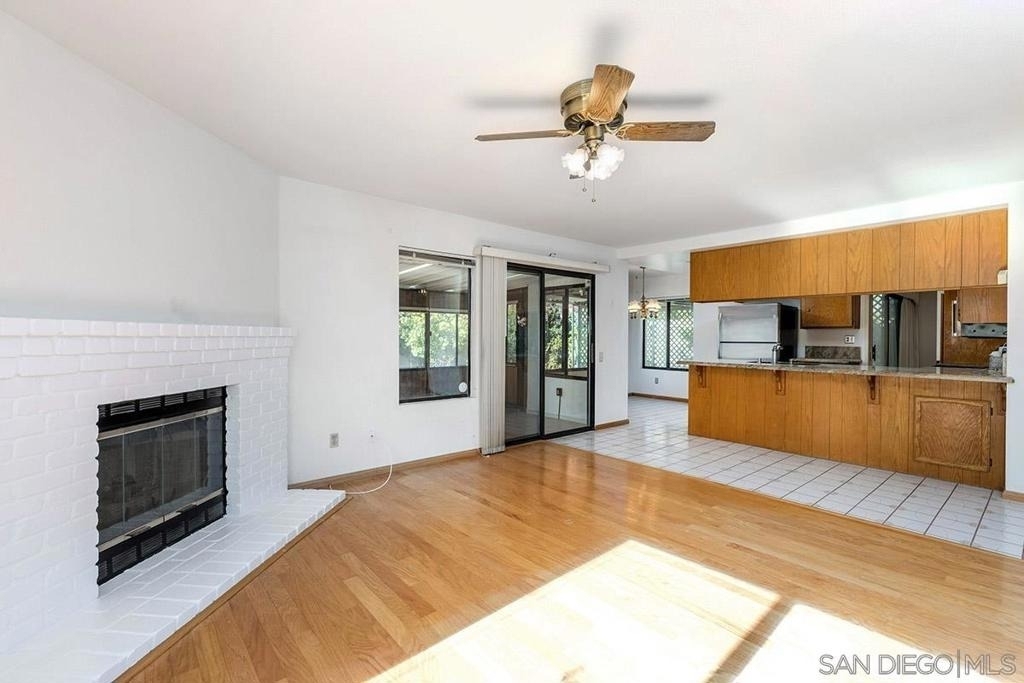 8733 Elford Ct - Photo 10