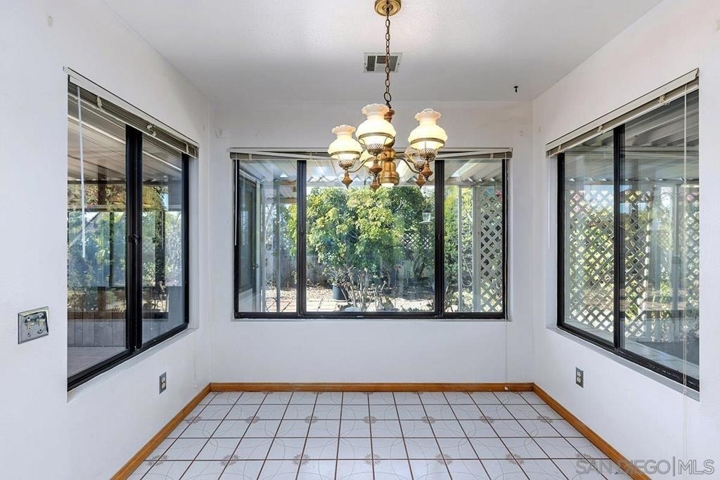 8733 Elford Ct - Photo 14
